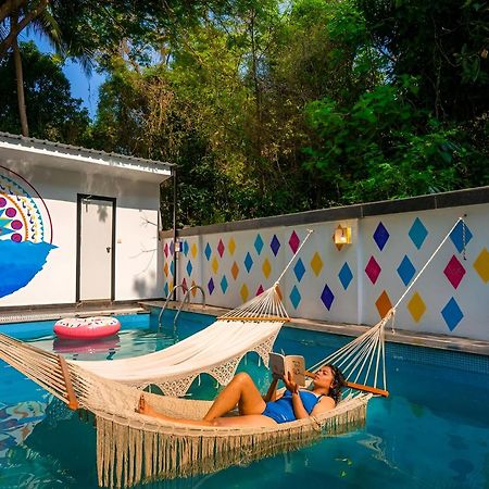Gostops Goa, Baga Extérieur photo