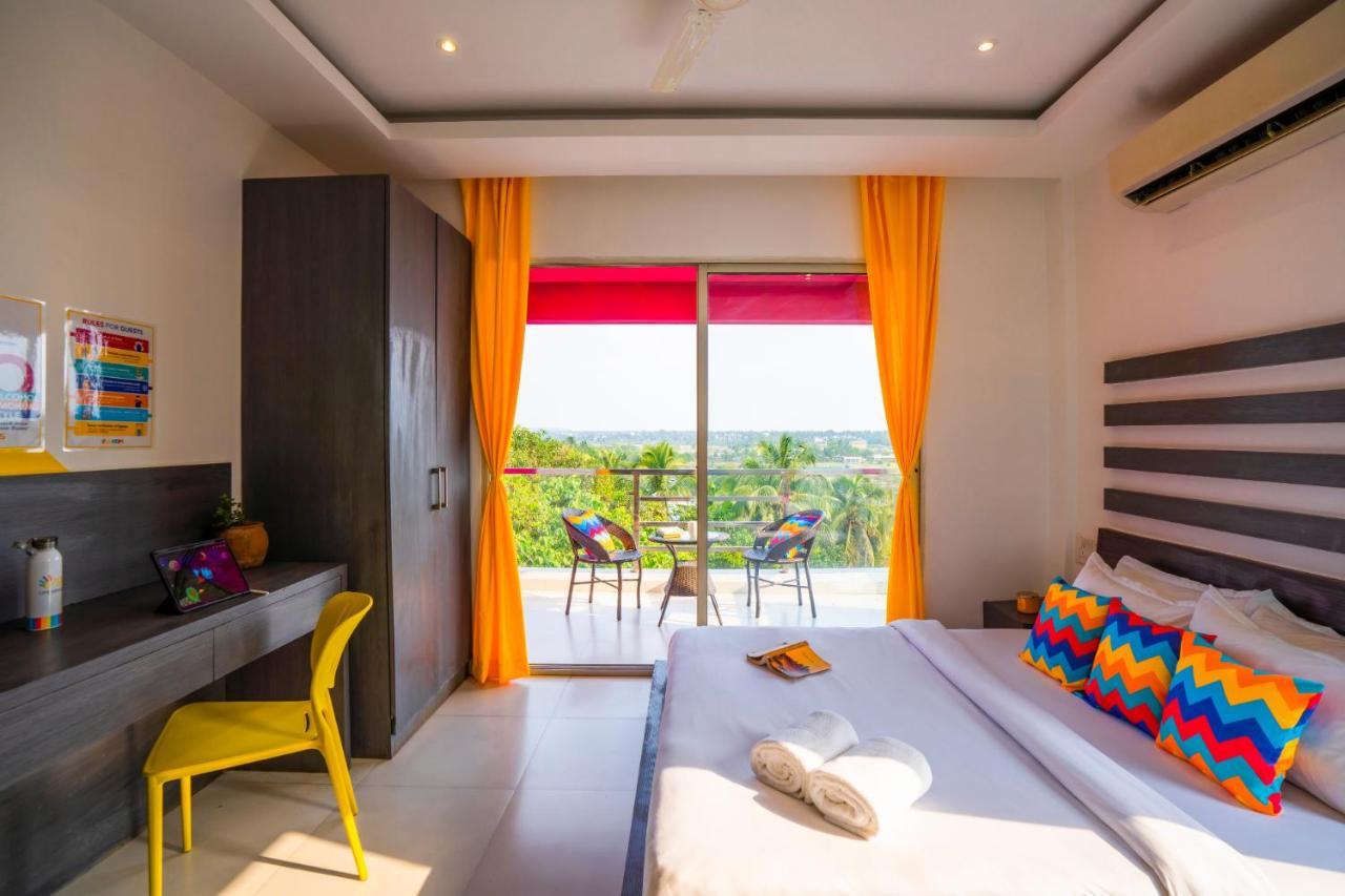 Gostops Goa, Baga Extérieur photo